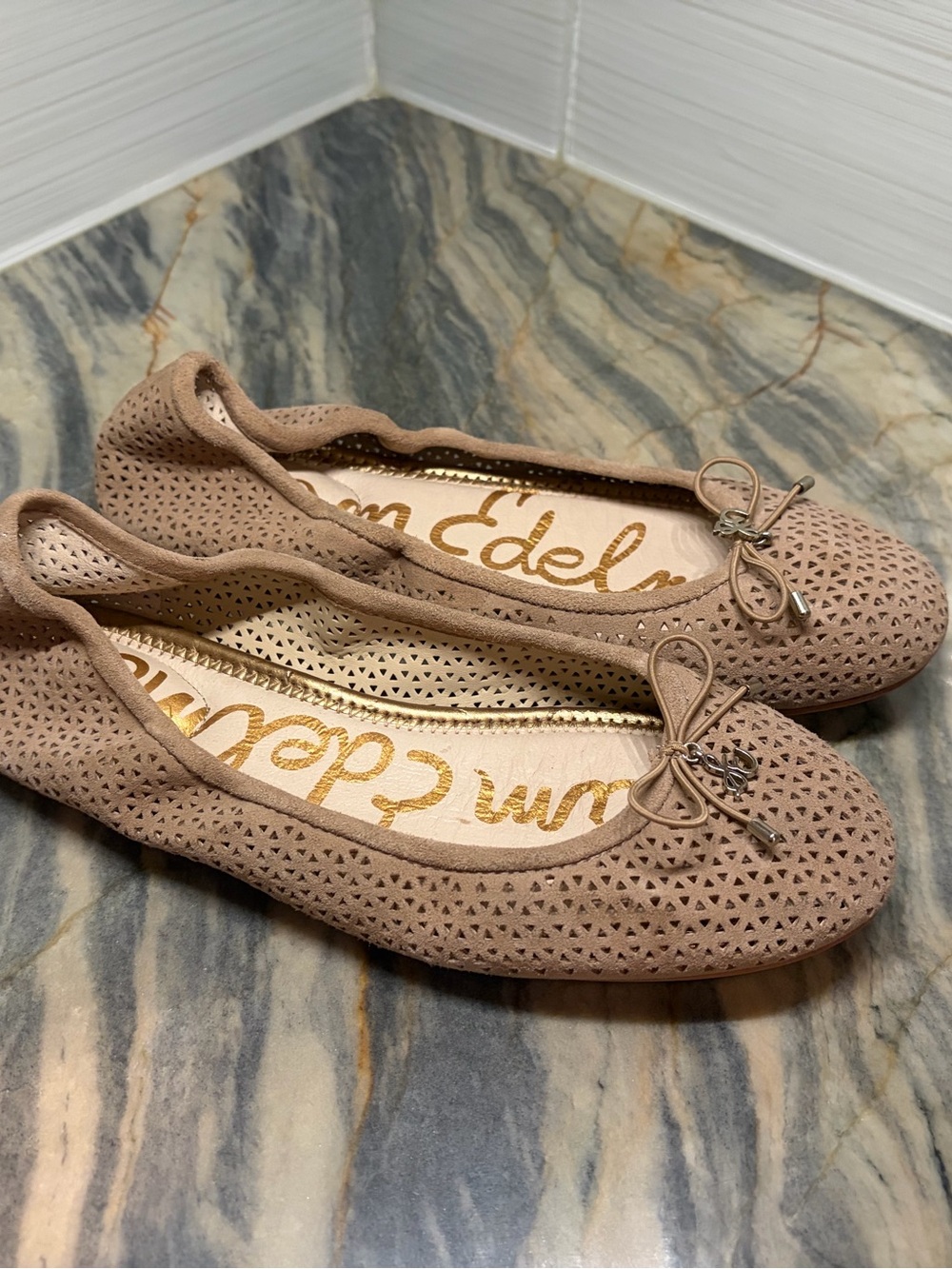 Sam Edelman Felicia Tan taupe Laser Cut Suede Ballet Flats Women’s Size 6.5